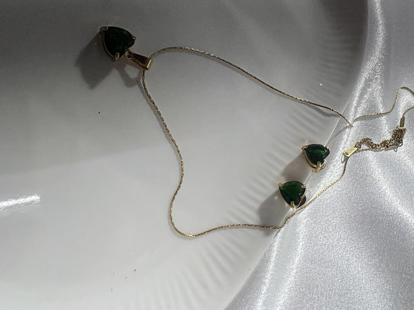 Emerald Heart Love Necklace & Earrings Set