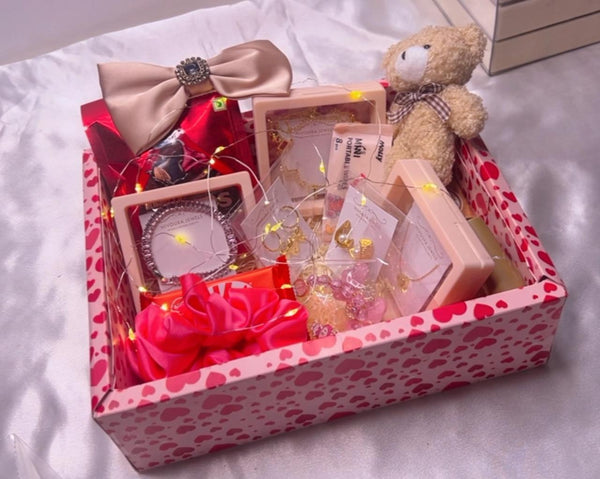 Elegant Gift Hamper