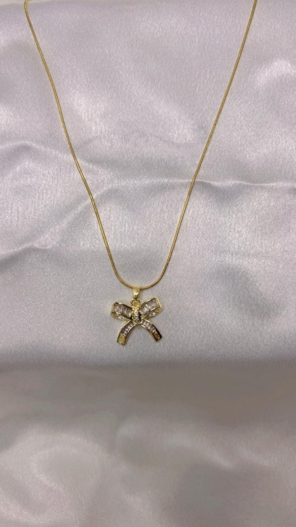 Golden Bow Sparkle Anti-Tarnish Necklace