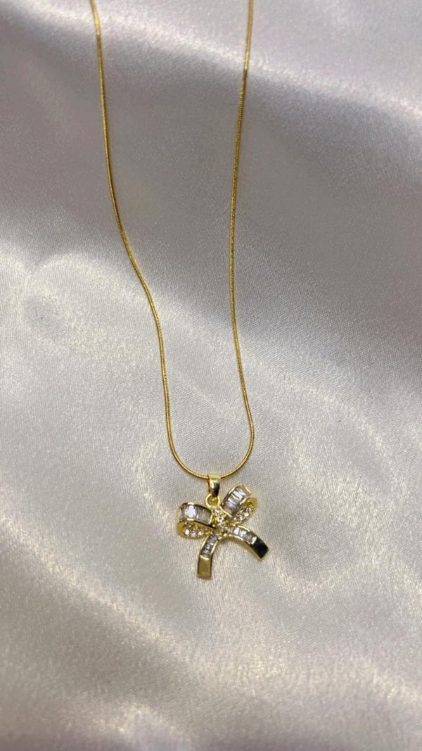 Golden Bow Sparkle Anti-Tarnish Necklace