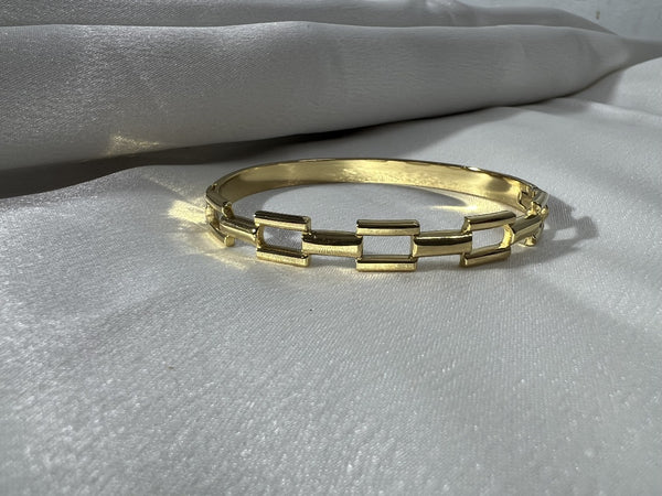 Modern Linked Gold Bangle