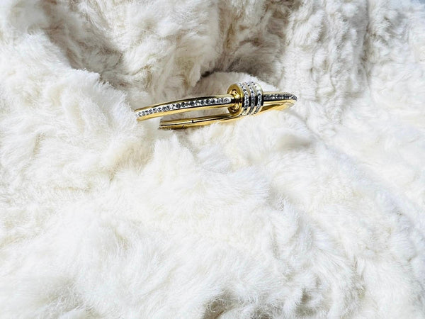 Dazzle Orbit Gold Bangle