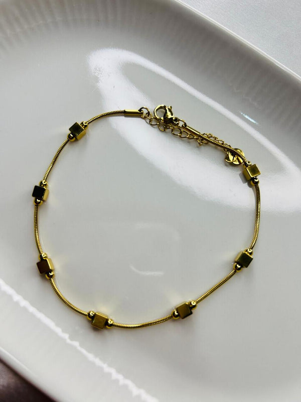 Golden Cube Anklet