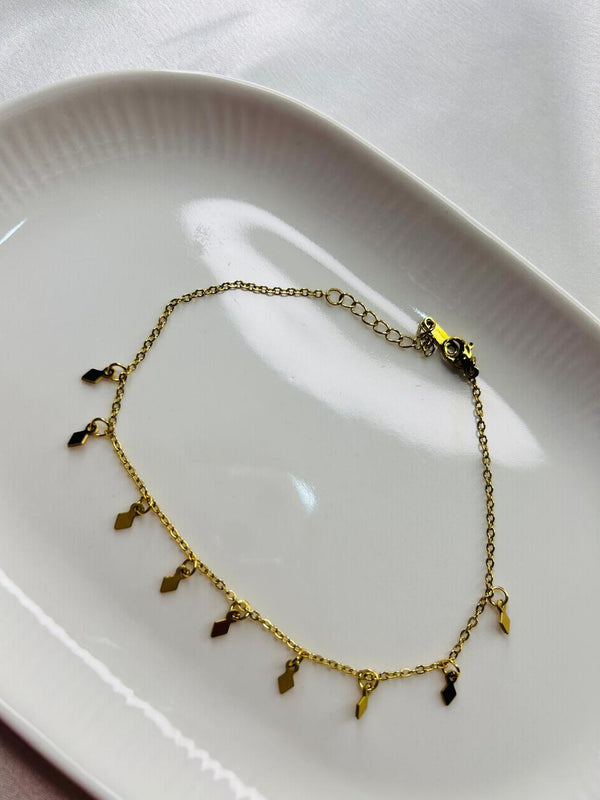 Delicate Geometric Anklet