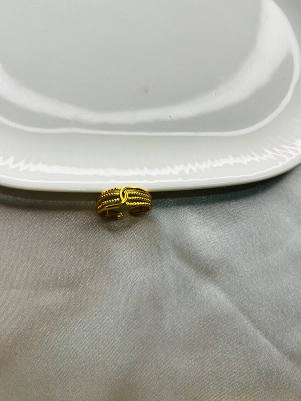 Textured Band Knot Ring