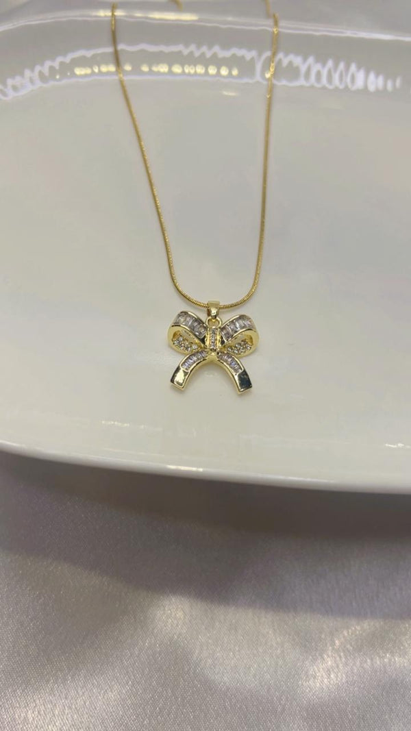 Golden Bow Sparkle Anti-Tarnish Necklace